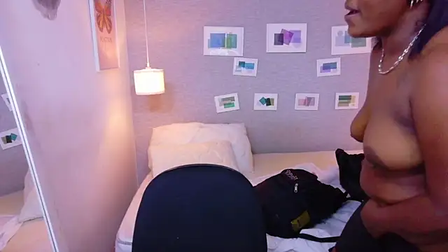 Chat XXX Live kiara_evanss