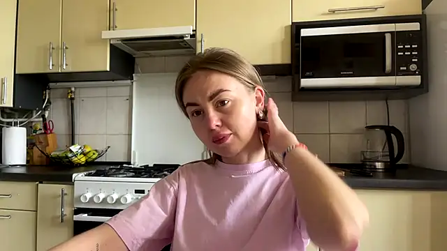 MartaLuna_ Adlı Modelin Canlı XXX Sohbeti