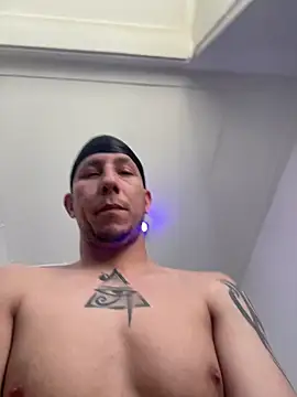 Chatroom XXX en direct de TitanNoir