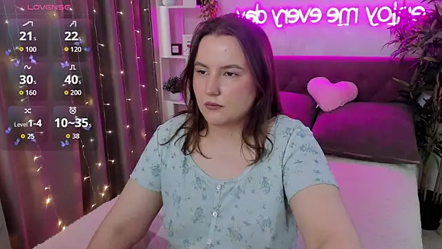 FeralPeach Chat XXX live