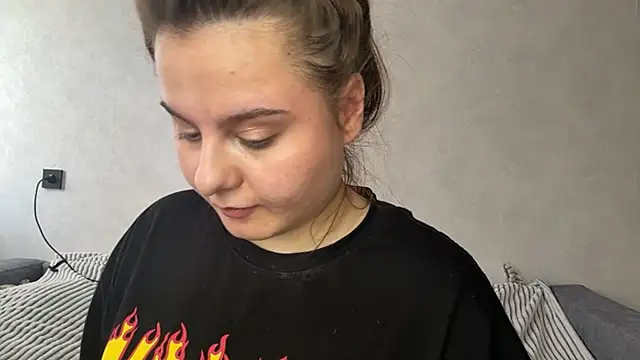 Chat XXX ao vivo de Ellaizatelly