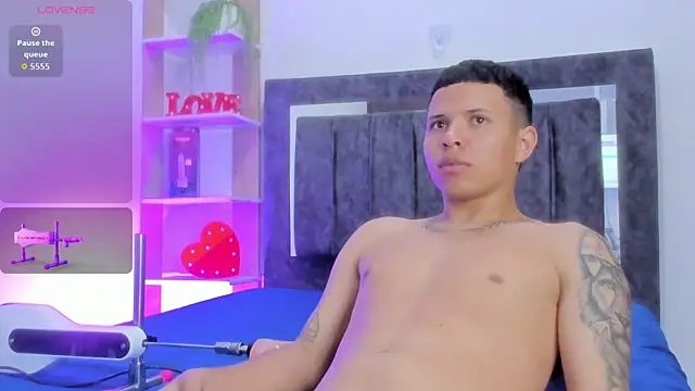 Steven_SkinnyBoy – Kamerová šou