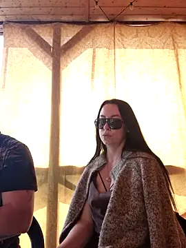 -Pupsiki- – Naživo XXX chat