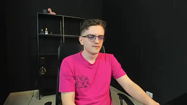 FelixStarkk 在線直播表演