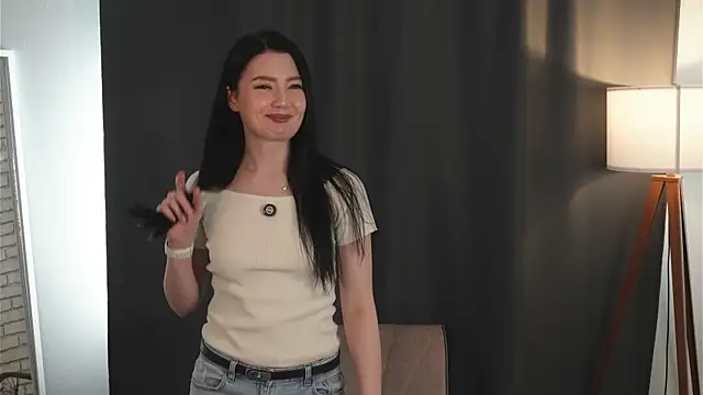 RettaVroom's Live XXX Chat