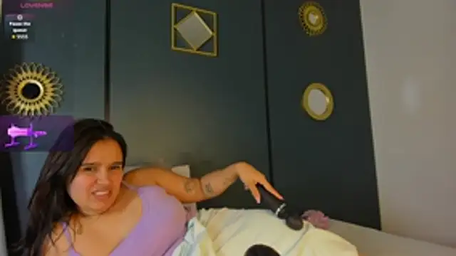 lia_sexx19's Live XXX Chat