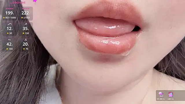 uikyy1 live XXX chat