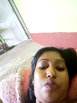 XXX chat uživo modela bannerjeesneha20