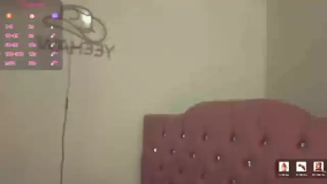 SABRIINA_TAY Adlı Modelin Canlı XXX Sohbeti