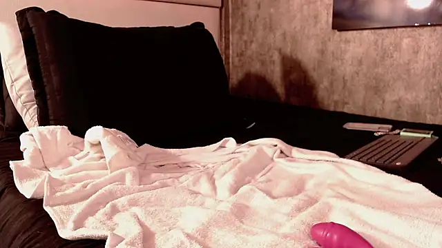 Thiagoferreti's Webcam Show