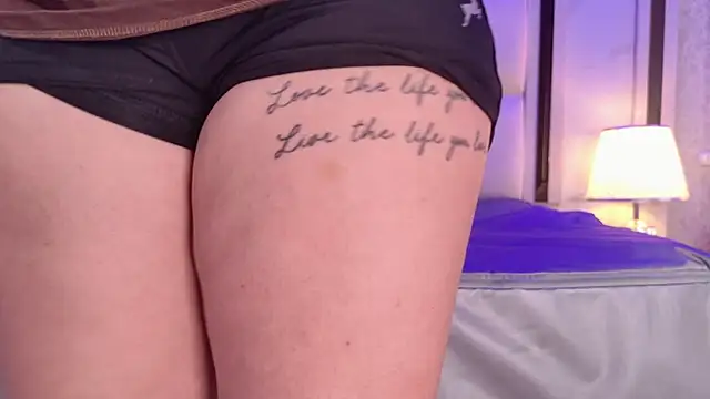 Živý XXX chat samanthaa_sm