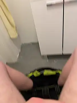 Michaela1222: διαδικτυακό σόου στην κάμερα