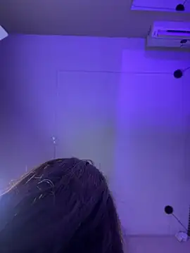 MelanieHillss' Live XXX Chat