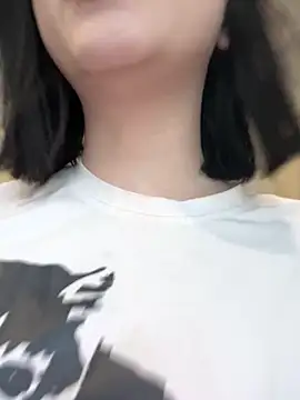 Živý XXX chat YourLittleDevil