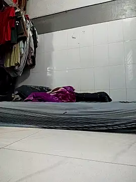 felicity_chloe Show Webcam