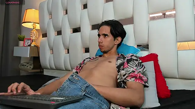 عرض كام Alessandro_Abruzzo