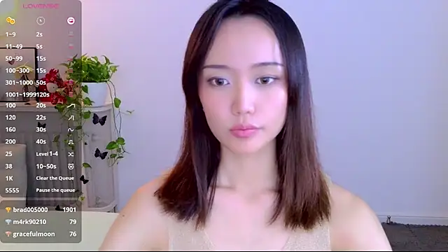 yufenna Chat XXX live
