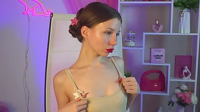 ElliFrankenweenie Live XXX-chat