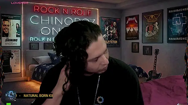 chino_roz Chat XXX in diretta