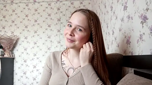 SiennaGlow লাইভ XXX চ্যাট