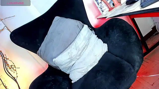 MargaretQualley's Webcam Show