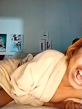 Chat +18 de ByNara ao vivo