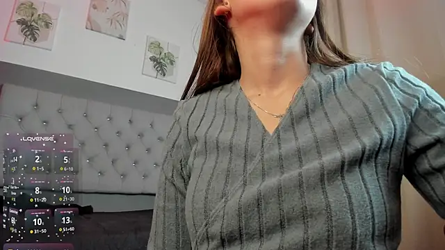 Chat XXX en directo de Arya_Grey