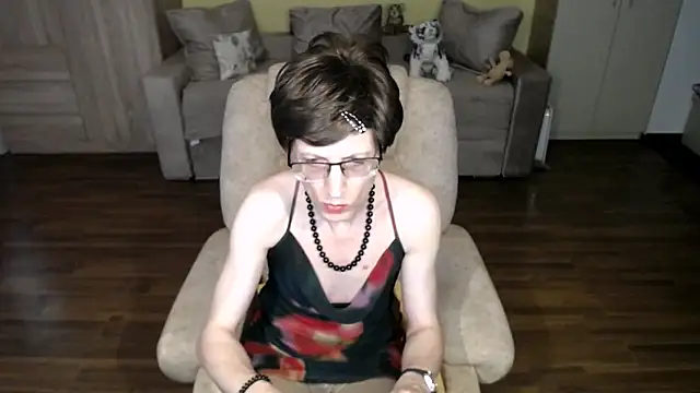 XXX chat uživo modela clementine