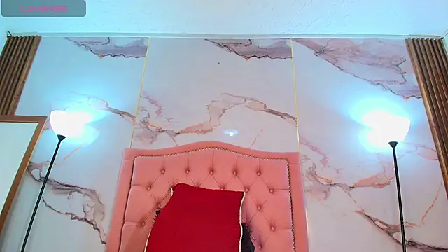 AlyaThompson: онлайн-секс-чат