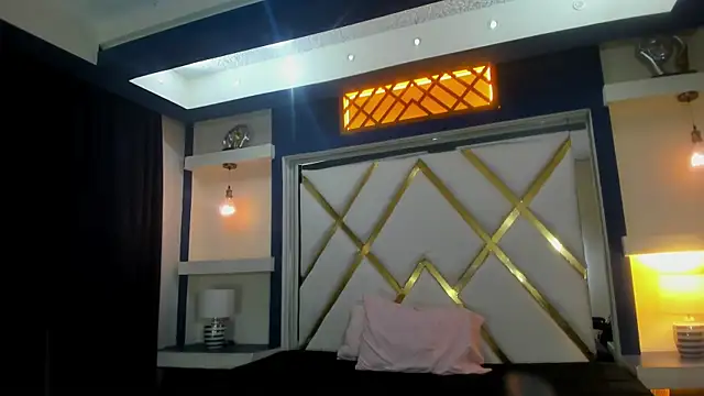 دردشة allison_mc الجنسية المباشرة