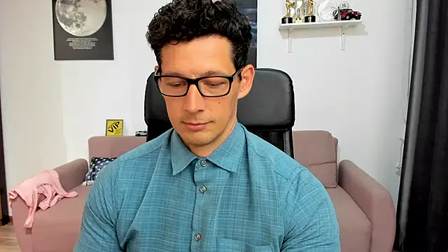 BrutusK08: απευθείας συνομιλία ΧΧΧ