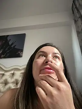 HotXMom_ Chat XXX live