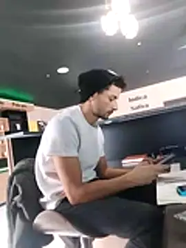 LiL-DRapXXX webkamerás műsora