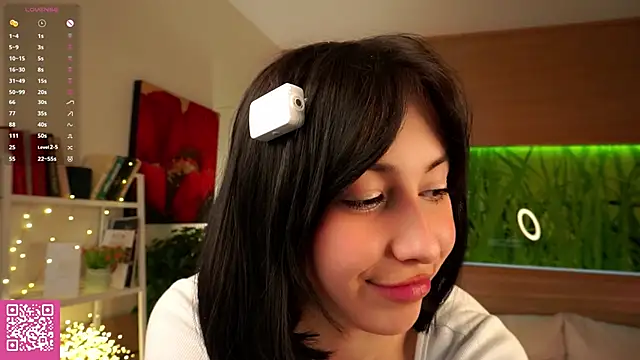 JuleeSamec: онлайн-секс-чат