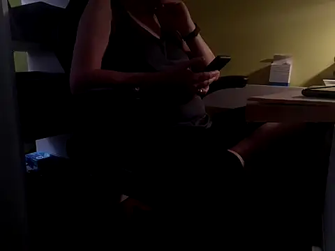 feathersify: онлайн-секс-чат