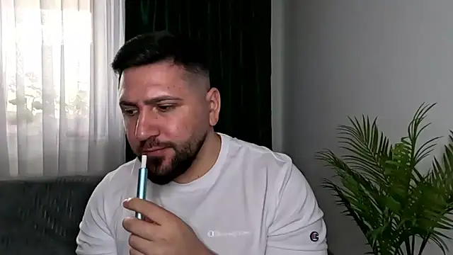 Онлайн чат XXX Gold_Alpha_Boy