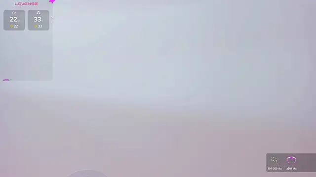 Chat +18 de ariavelvet_ ao vivo