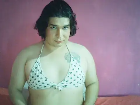 Kaissy_dollts live XXX chat