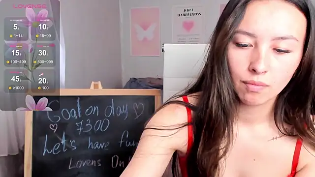 دردشة Geisha_Anna الجنسية المباشرة