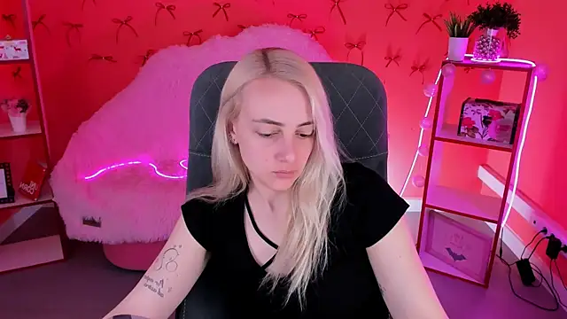 CarolMoor's Live XXX Chat