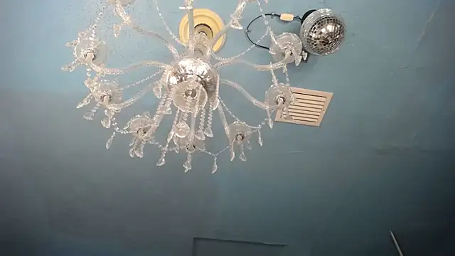 ADRIANNA_FOX 现场XXX聊天