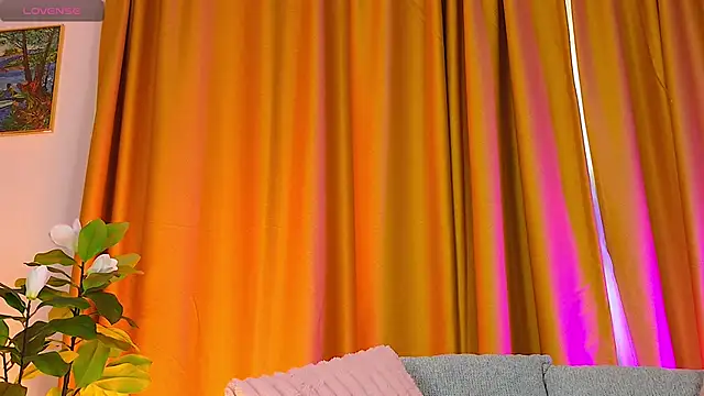 SereneRhodes Live XXX-Chat