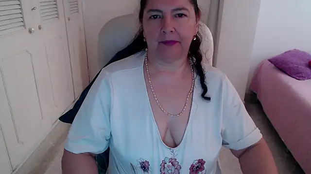 Chat XXX Live leonela_69