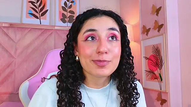 XXX chat uživo modela DemiJones_