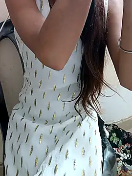 Naughty_Ada 现场XXX聊天