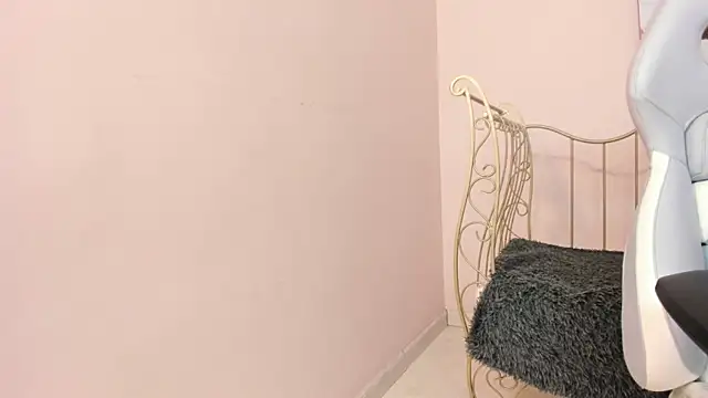 Dhalton_x Adlı Modelin Web Kamerası Şovu