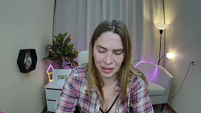 TessaDaybreak's Live XXX Chat