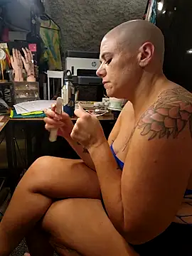 infinirose's Webcam Show