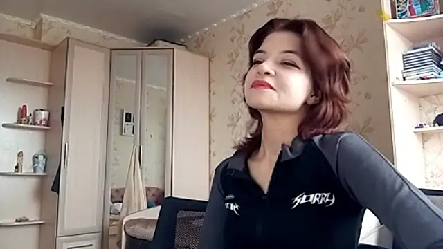 Webkamerová show LowkeyIndigo