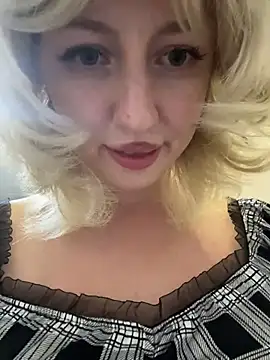 RonnieKiss 现场XXX聊天